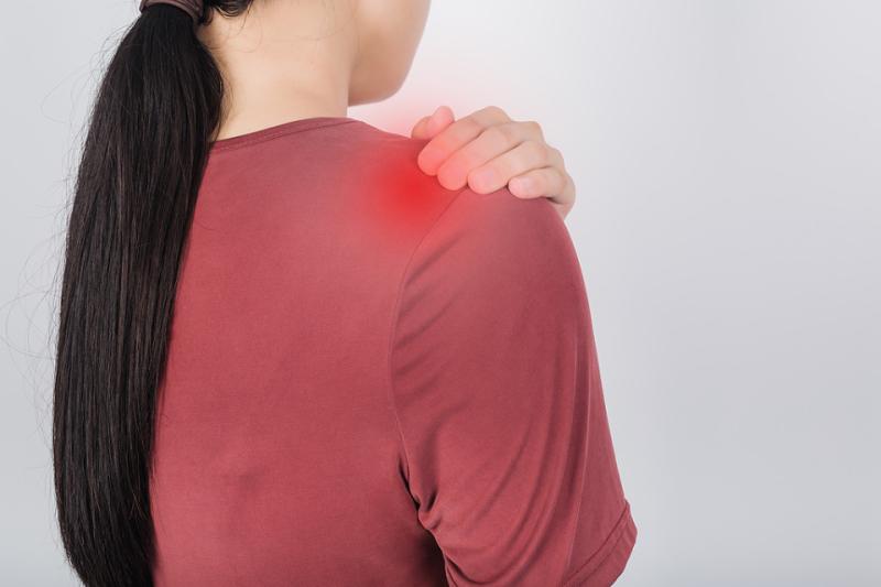 Khớp vai bị "dùng cho đến hỏng" như thế nào? 4 thói quen âm thầm phá hủy vai, thói quen cuối cùng thực sự bất ngờ!- Ảnh 3.
