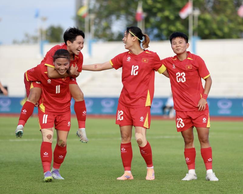 Đẳng cấp: Tuyển nữ Việt Nam thắng huỷ diệt 5-0 Indonesia, thẳng tiến chung kết SEA Games 33- Ảnh 12.