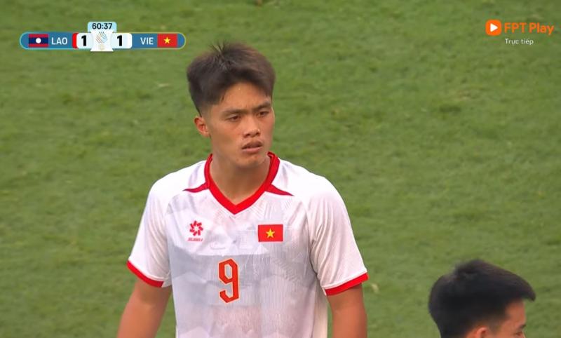 Đình Bắc lập cú đúp, U22 Việt Nam chật vật thắng Lào 2-1: Đường đến HCV SEA Games 33 đầy gian nan- Ảnh 2.