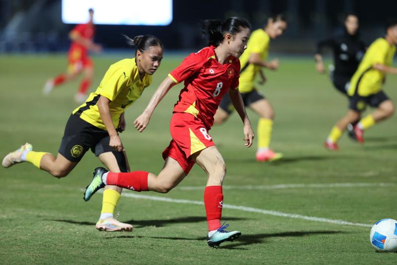 Ảnh SEA Games 33: Thái Thị Thảo lập hat-trick, tuyển Việt Nam trút cơn mưa bàn thắng vào lưới Malaysia- Ảnh 10.