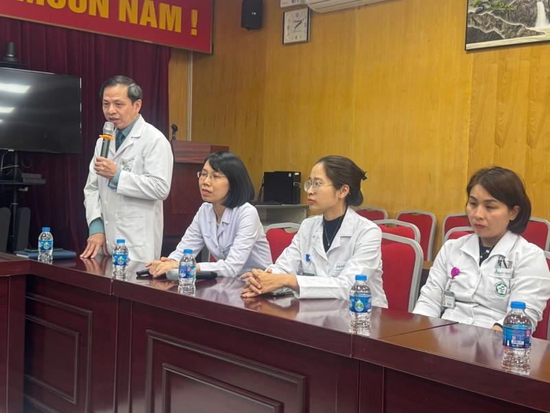 Hay quên, dễ cáu gắt bất thường, người đàn ông phải nhập viện điều trị tâm thần- Ảnh 2.