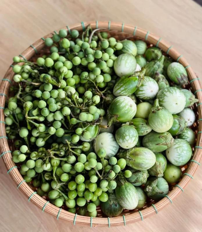 Loại quả mọc dại có vị đắng đặc trưng nay thành đặc sản, đặc biệt ngon khi nấu cùng thịt ba chỉ- Ảnh 2.