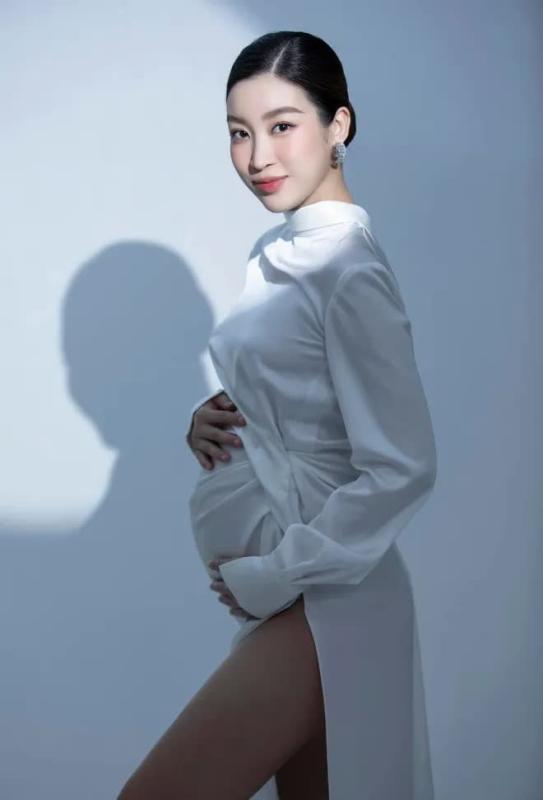 Đỗ Mỹ Linh cùng Chủ tịch Hà Nội FC vi vu du lịch giữa nghi vấn Hoa hậu mang bầu con thứ 2- Ảnh 4.