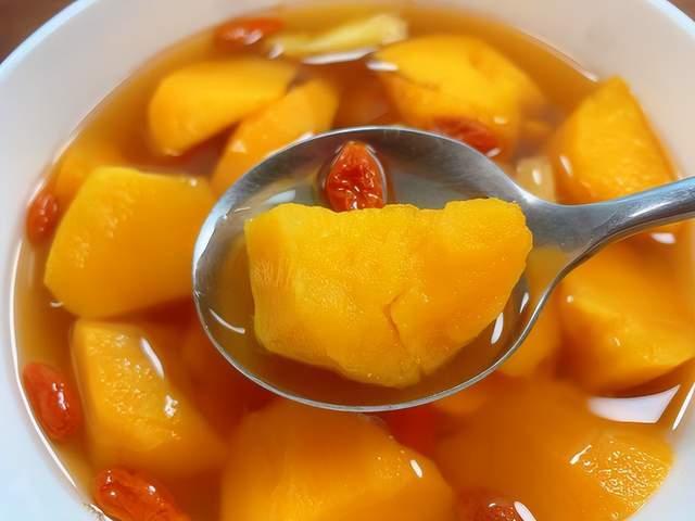 Thật ra đây mới là món phụ nữ nên uống nhiều hơn vì nó làm ấm cơ thể, bổ dạ dày và dưỡng nhan hơn cả gelatin da lừa!- Ảnh 1.