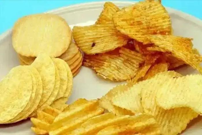 Ngày càng nhiều người tử vong vì bệnh tiểu đường, bác sĩ cảnh báo: Không ngọt nhưng 4 món này thà không ăn còn hơn- Ảnh 3.