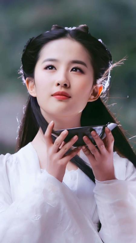 "Thần tiên tỷ tỷ" từ bỏ ca hát một bước thành đệ nhất mỹ nhân, nhan sắc đủ để làm gì cũng nổi tiếng- Ảnh 1.