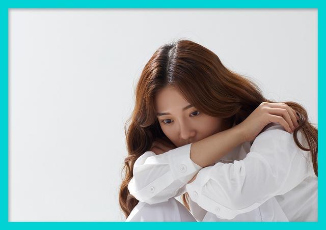 Cứ đến Giáng sinh là cô gái 23 tuổi sợ hãi cực độ: Nguyên nhân đến từ một âm thanh rất quen- Ảnh 3.