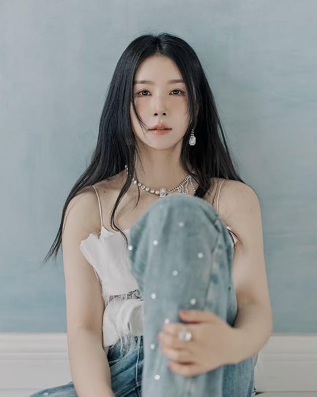 Nữ ca sĩ 5 năm ế show không ai mời đi diễn, hết thời bán hàng livestream cũng bị cho thôi việc- Ảnh 1.