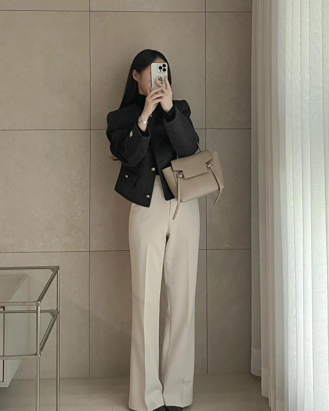 5 mẫu áo hoàn hảo để mix cùng quần ống rộng, mặc đơn giản mà chuẩn sành điệu chính là đây- Ảnh 5.