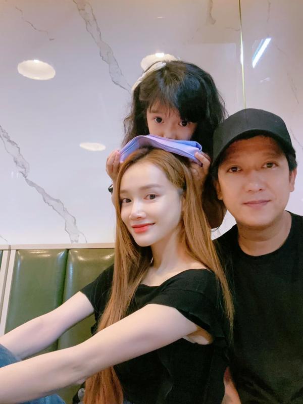Mới 6 tuổi con gái Trường Giang - Nhã Phương đã 