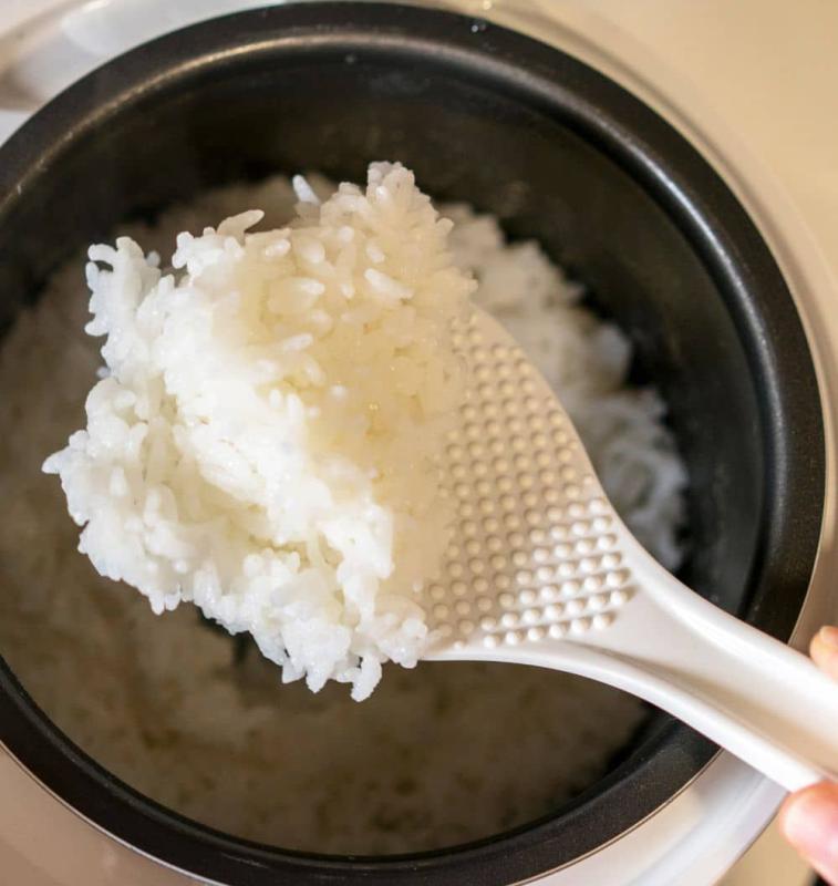 Người đàn ông 42 tuổi ung thư dạ dày vì tiết kiệm 1 thứ mỗi khi nấu cơm- Ảnh 2.