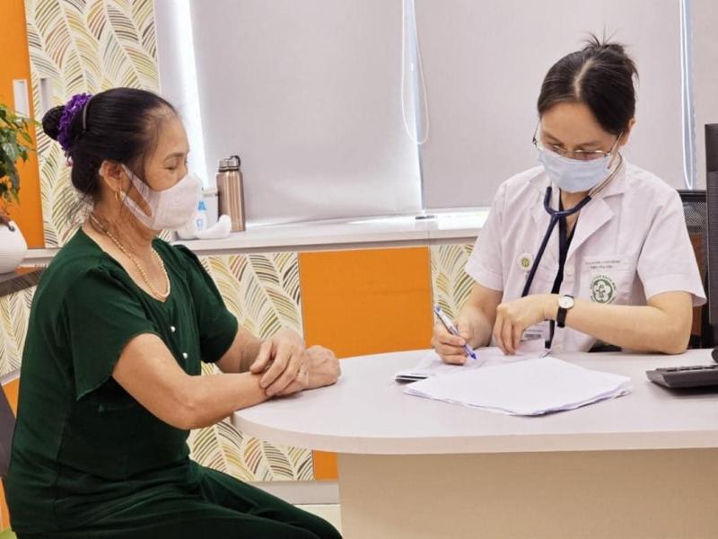 Nghiên cứu điều chỉnh lương khởi điểm cho bác sĩ- Ảnh 3.
