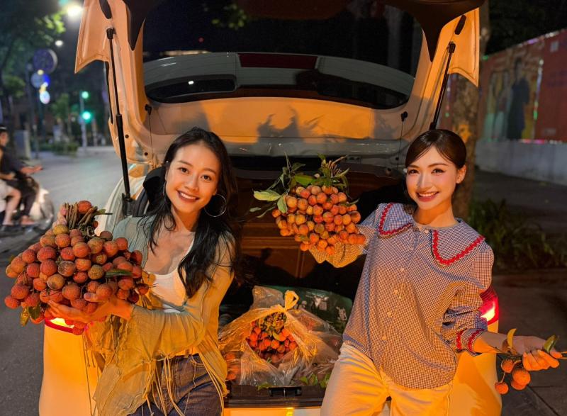 Lộ tin nhắn Hòa Minzy muốn ngủ cùng 2 đêm với một người, danh tính gây tò mò- Ảnh 3.