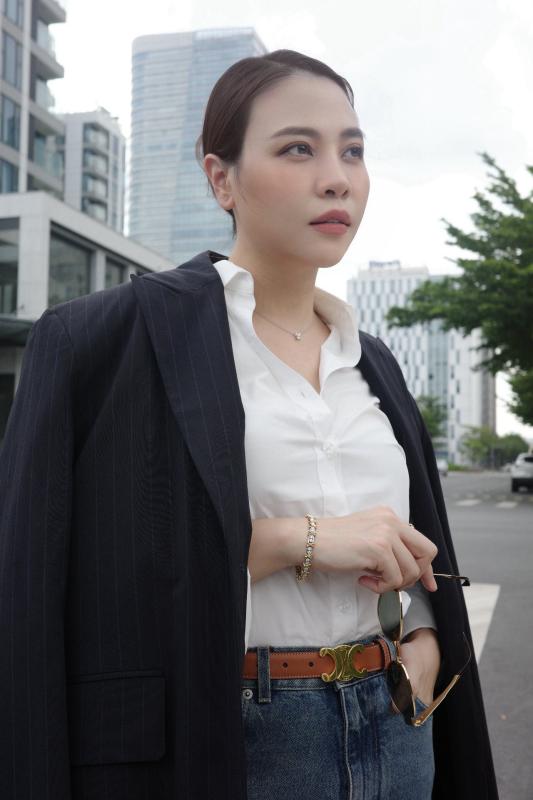 Sở thích chơi đồ hiệu kín đáo của vợ chồng Cường Đô La- Ảnh 10.