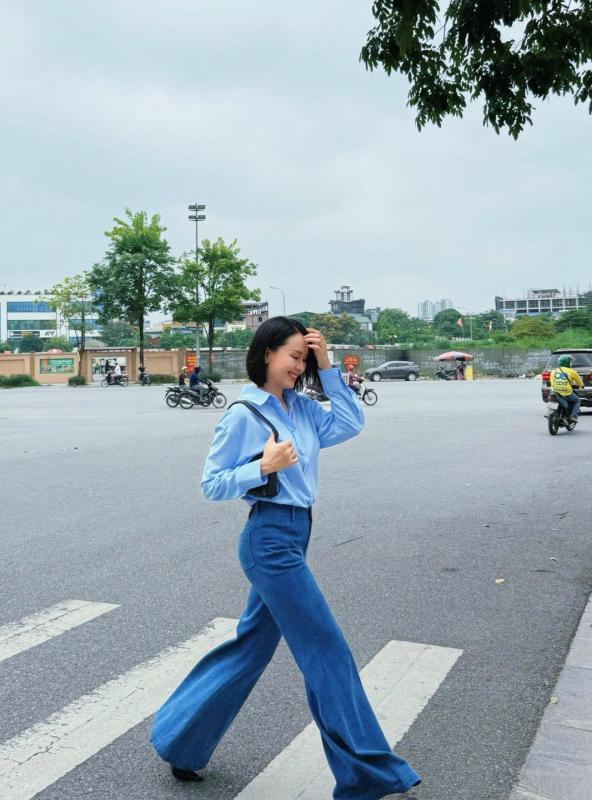 5 món thời trang được các mỹ nhân Việt ngoài 40 mặc nhiều nhất, bảo sao ai cũng trẻ trung hơn tuổi- Ảnh 11.