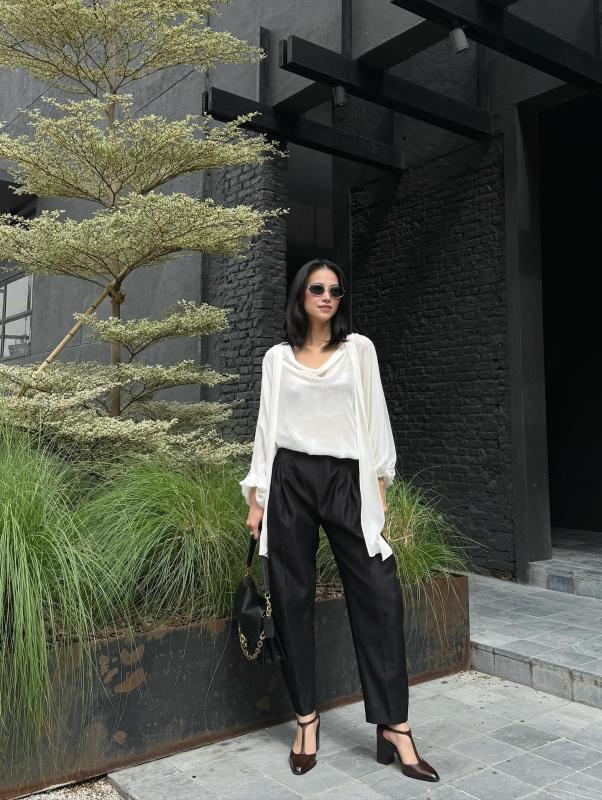 10 bộ cánh tối giản tuyệt đẹp của mỹ nhân Việt, ngắm là không muốn diện đồ cầu kỳ nữa- Ảnh 5.