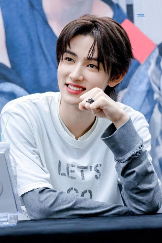 Tân binh hot nhất hiện nay “cướp hit” BTS- Ảnh 3.