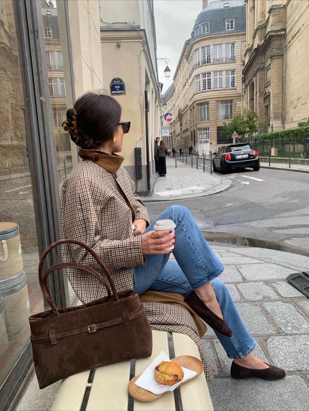 5 mẫu giày được phụ nữ Pháp mix cùng quần jeans: Sành điệu và sang tới độ hoàn hảo- Ảnh 4.