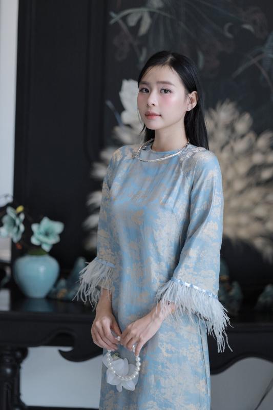 Mê mẩn ngắm nhan sắc hotgirl khiến Thanh Nhàn U22 Việt Nam phải 