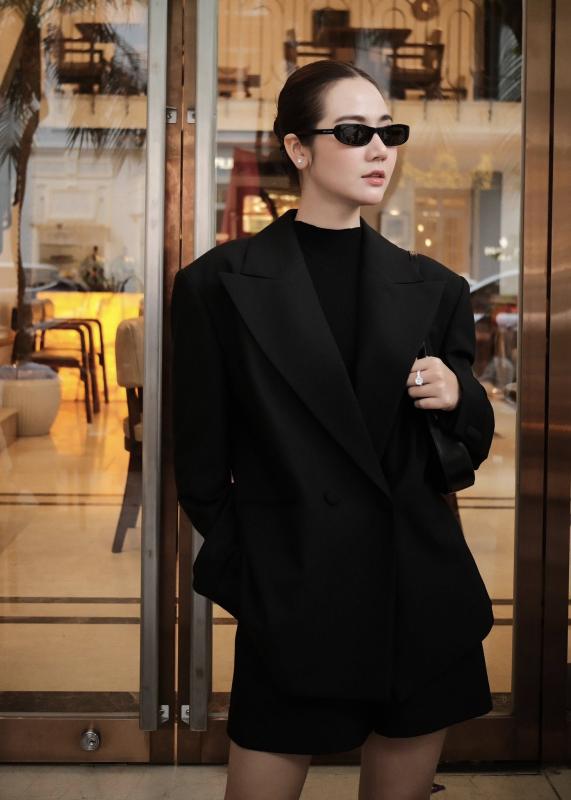 Style mùa đông của Huyền Lizzie gói gọn trong 4 chữ: Đơn giản mà sang!- Ảnh 4.