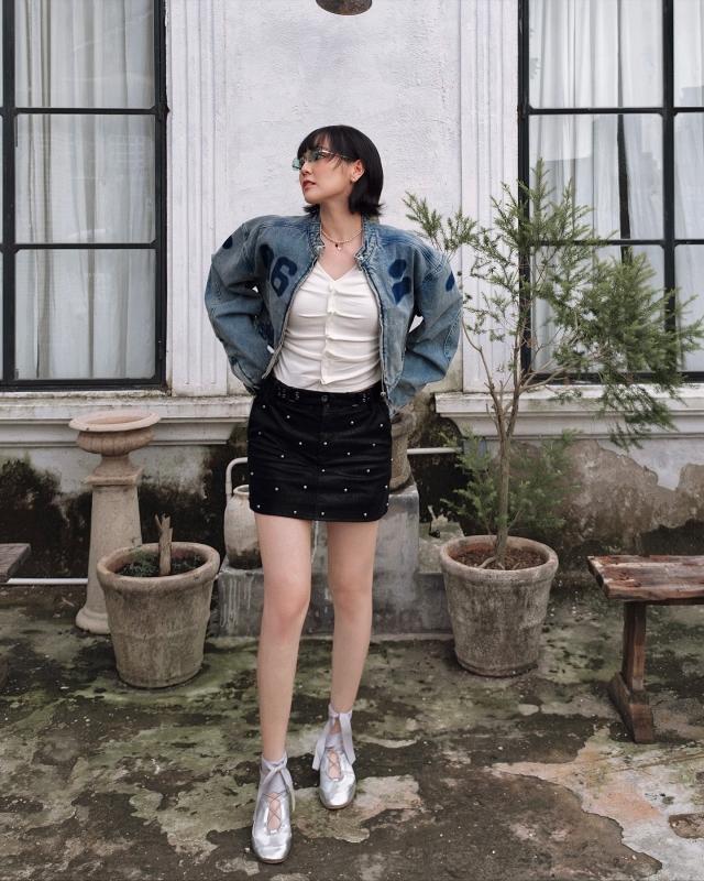 Riêng khoản diện trang phục ngắn, chị em cứ tham khảo 10 set đồ của mỹ nhân Việt vì sành điệu miễn bàn- Ảnh 1.