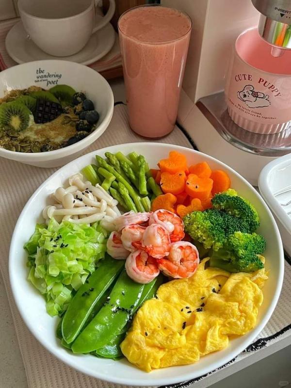 Từ chuyện cô gái 25 tuổi bị hoại tử vì ăn ức gà và rau: Giảm cân thế nào mới đúng?- Ảnh 3.