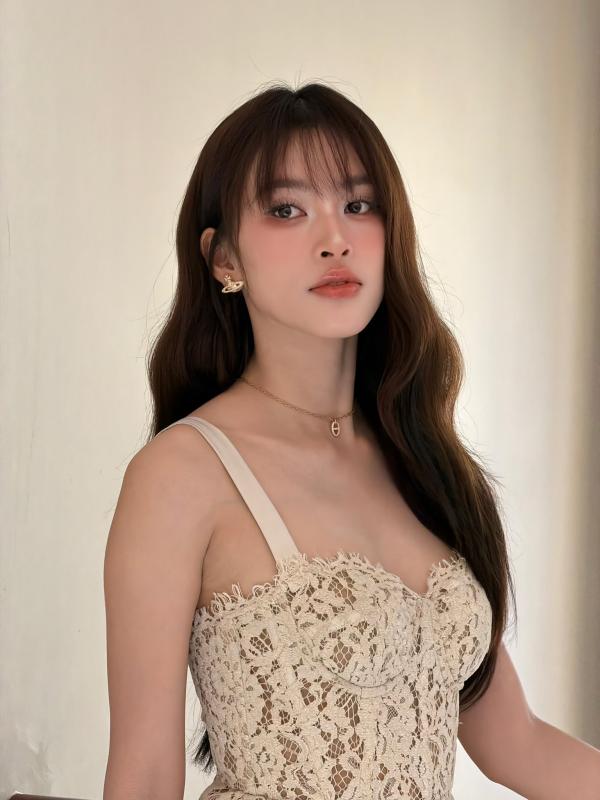 Tìm ra mỹ nhân Việt đu trend 
