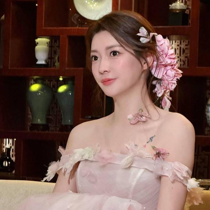 Nữ hoàng cầu lông xinh đẹp như tiên nữ trong ngày cưới ngôi sao cùng đội tuyển- Ảnh 8.