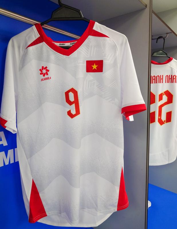Đình Bắc lập cú đúp, U22 Việt Nam chật vật thắng Lào 2-1: Đường đến HCV SEA Games 33 đầy gian nan- Ảnh 13.