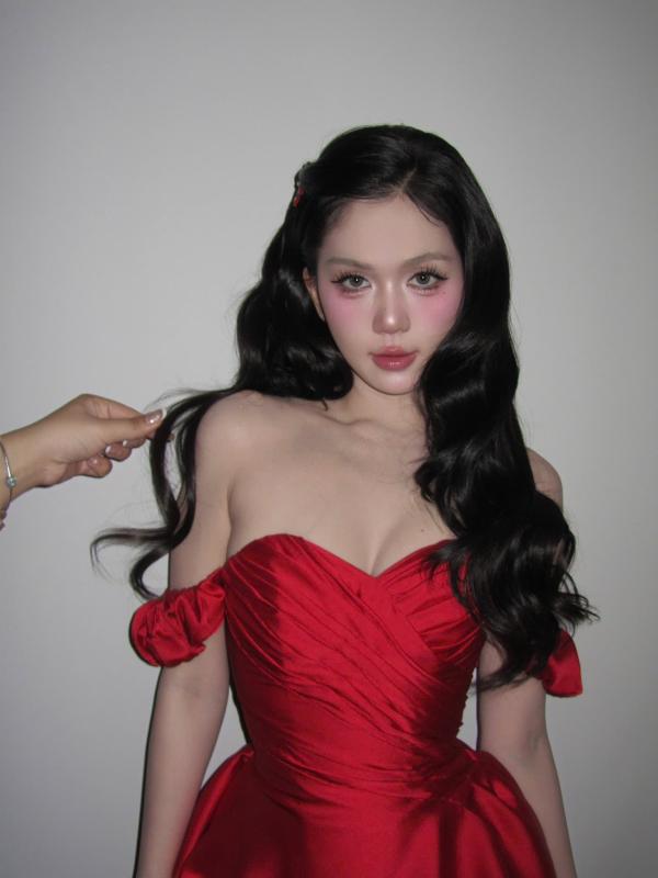 Ngọc Trinh 