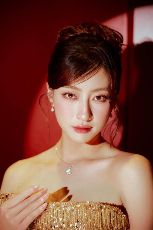 Hoa hậu Lương Thuỳ Linh dạo này bị làm sao vậy?- Ảnh 1.