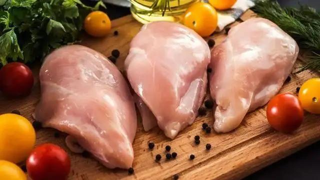 Huyết áp cao? Hãy tránh ngay 2 loại thịt này và tận dụng 3 loại còn lại để bảo vệ tim mạch- Ảnh 4.