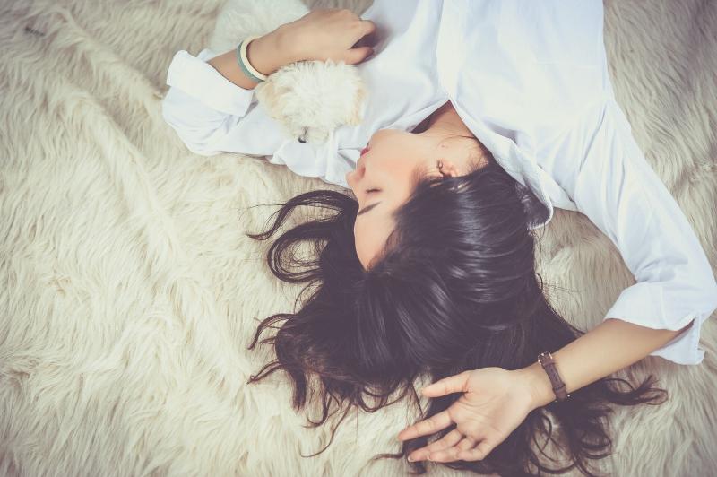 Tôi chỉ ngủ 5 tiếng mỗi đêm mà vẫn thấy ổn: Bác sĩ chỉ nói một câu mà khiến tôi giật mình- Ảnh 2.