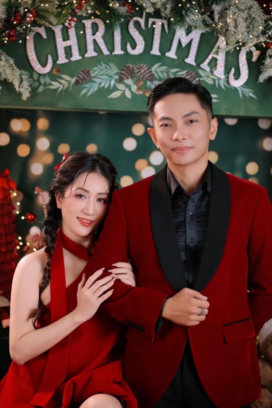 Mê mẩn 3 thiên thần nhà Khánh Thi - Phan Hiển: Cậu cả điển trai, cô hai sang chảnh, út cưng Lisa xinh yêu như búp bê!- Ảnh 13.