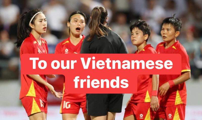Đội bóng Philippines gửi tâm thư khi trọng tài 