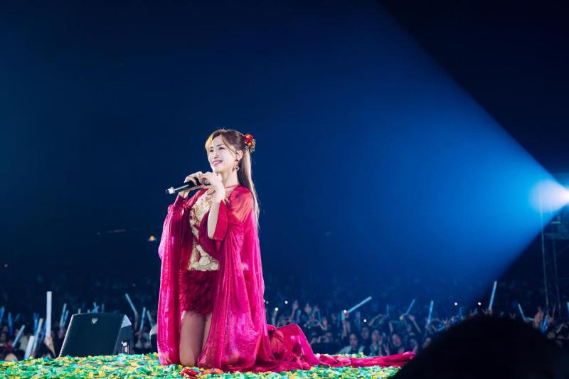 Tin nóng của Hoà Minzy- Ảnh 4.