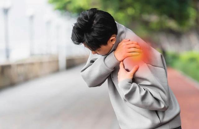 Bước qua tuổi 40, có 2 bộ phận bắt đầu “xuống dốc” nhanh hơn bạn tưởng và 2 xét nghiệm nhiều người vẫn hay bỏ qua- Ảnh 1.