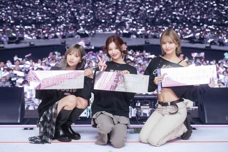Câu trả lời cho sự hết thời của nhóm nữ từng lấn lướt BLACKPINK, phải có 3 người này thì mới kiếm được tiền- Ảnh 4.