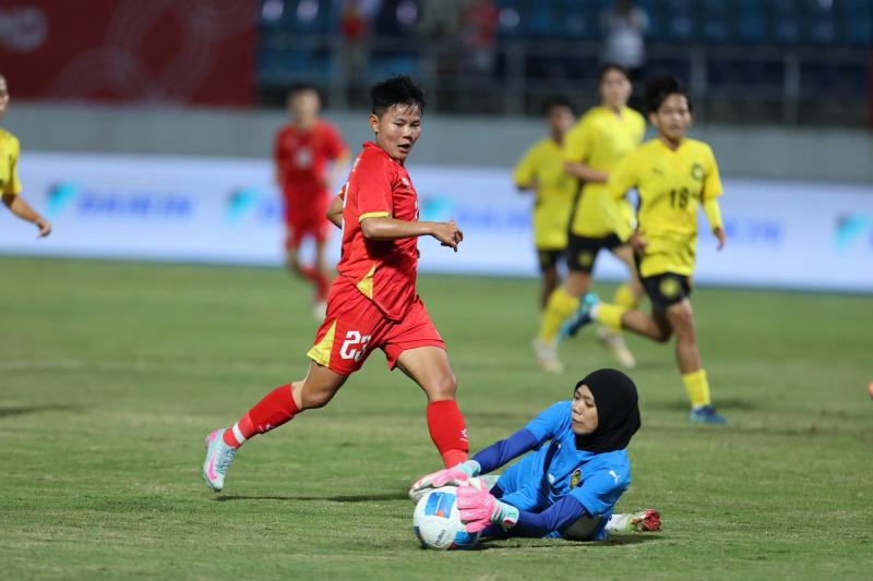 Ảnh SEA Games 33: Thái Thị Thảo lập hat-trick, tuyển Việt Nam trút cơn mưa bàn thắng vào lưới Malaysia- Ảnh 6.