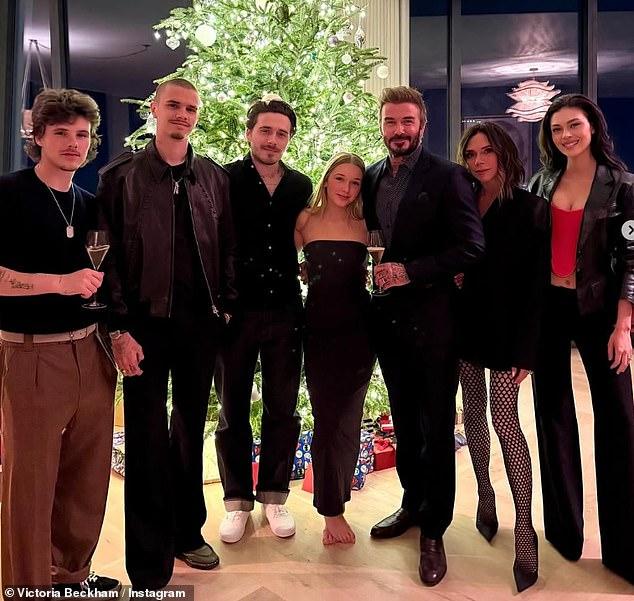 Động thái gây chú ý của Victoria Beckham khi bị con cả bất hiếu 