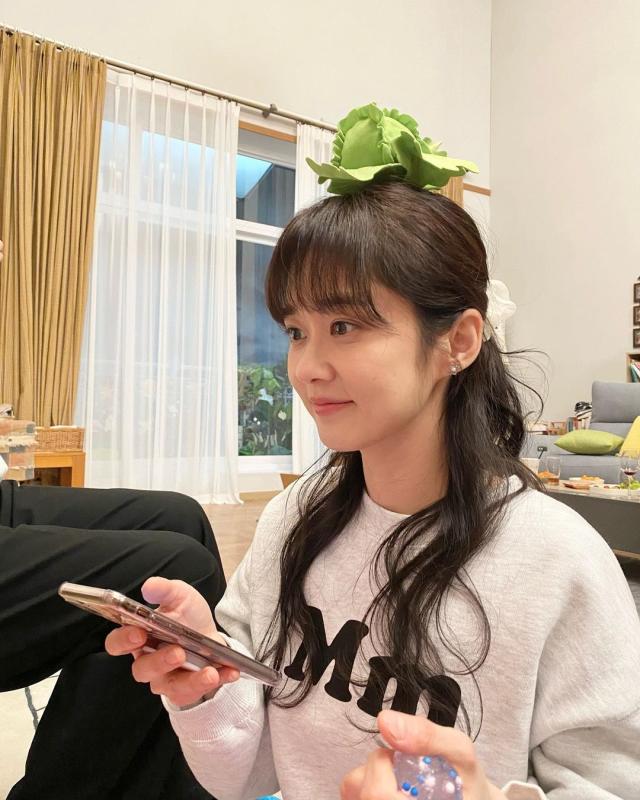 Jang Na Ra U45 "chống già" đỉnh của chóp, làn da căng mọng collagen nhờ 1 loại rau bạt ngàn chợ Việt- Ảnh 7.