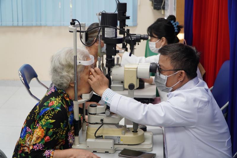 Năm 2025, người dân TPHCM chưa hài lòng điều gì ở các bệnh viện công?- Ảnh 1.