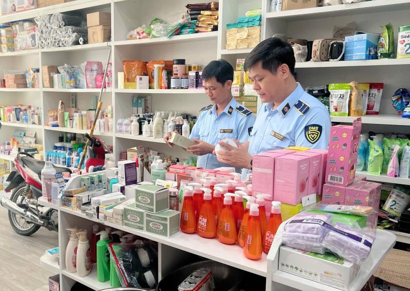 Chuyển 31 vụ việc thuốc, thực phẩm chức năng sang công an- Ảnh 1.