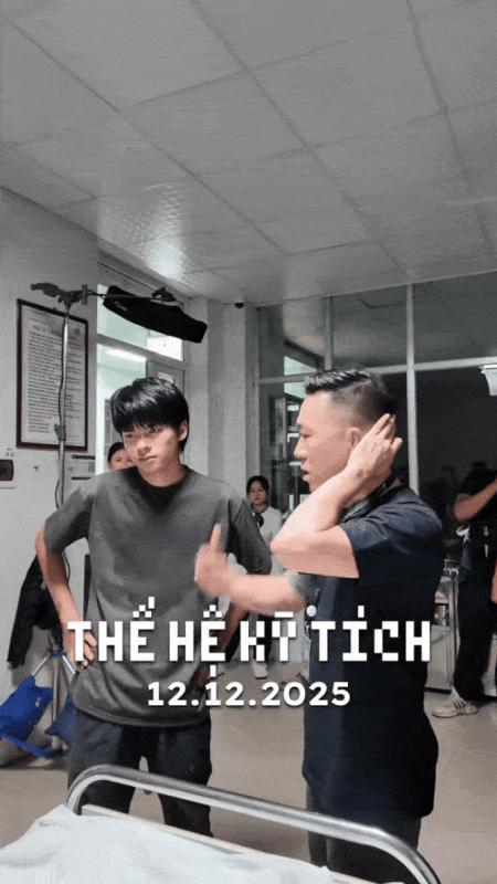 Cả MXH chê cười màn thị phạm diễn xuất trong Thế Hệ Kỳ Tích, thái độ của diễn viên dành cho đạo diễn mới đáng bàn- Ảnh 4.