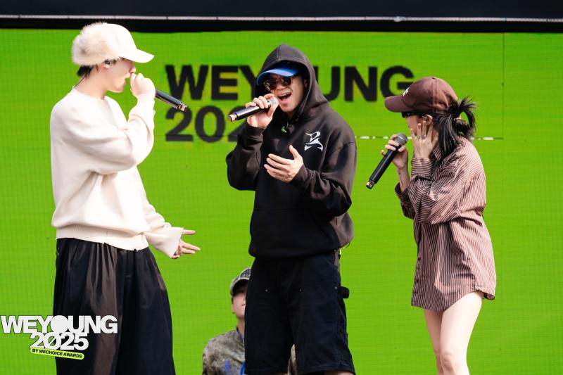 Tổng duyệt Gala WeYoung 2025: Bảo Anh khoe mặt mộc vẫn quá đỉnh, một ‘sít rịt” đủ khiến fan Ninh Dương Story đứng ngồi không yên- Ảnh 18.