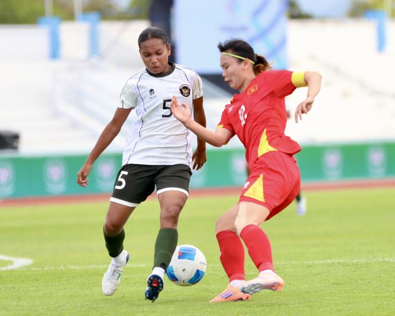Đẳng cấp: Tuyển nữ Việt Nam thắng huỷ diệt 5-0 Indonesia, thẳng tiến chung kết SEA Games 33- Ảnh 6.
