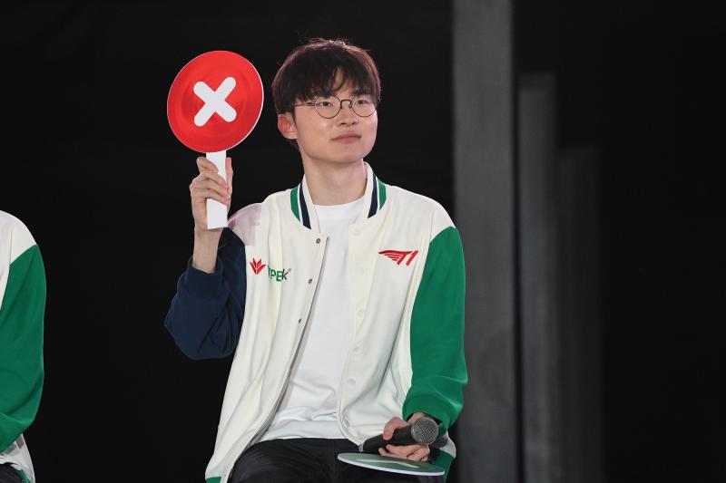 Những khoảnh khắc ấn tượng nhất sự kiện T1 đến Việt Nam: Thầy Giáo Ba solokill Faker, fan Việt tổ chức sinh nhật cho Oner- Ảnh 5.