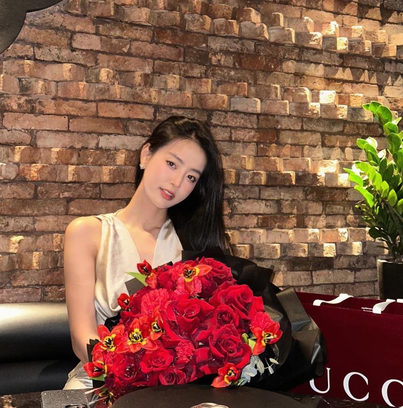 Bùi Khánh Linh công khai sánh đôi cùng bạn trai đại gia?- Ảnh 4.