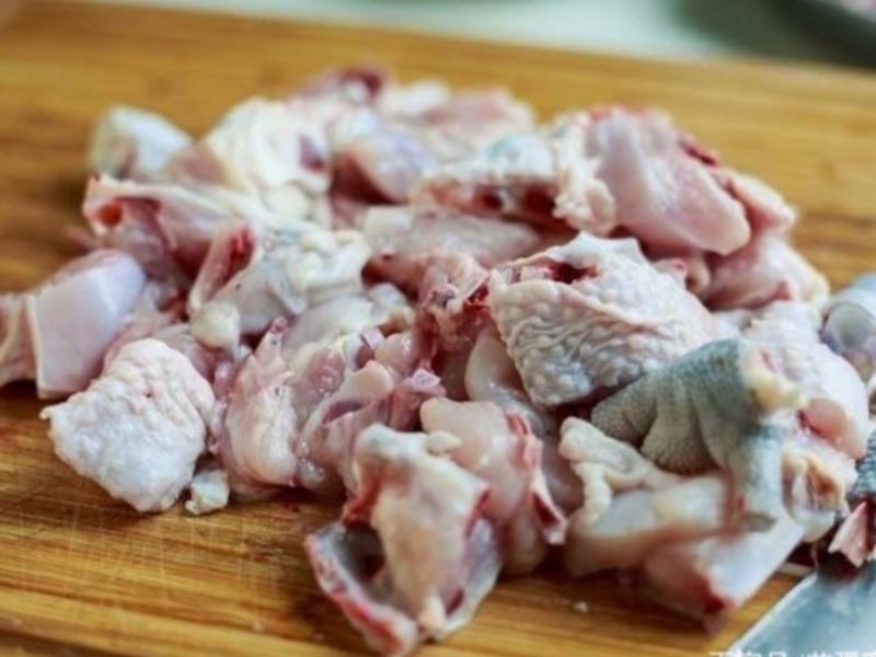 Bữa cơm mùa đông, khuyên bạn nên ăn 4 món 