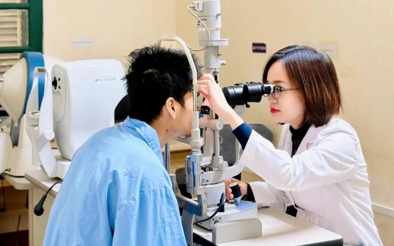 Phục hồi mắt cho người đàn ông bị chấn thương phức tạp- Ảnh 1.